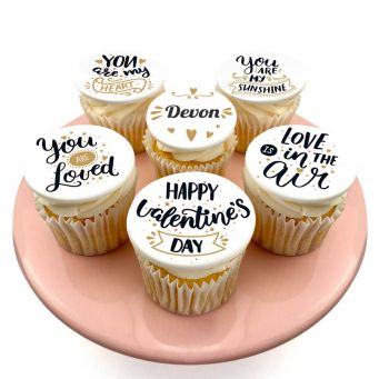6 Golden Valentines Cupcakes